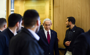 ראש הממשלה נתניהו ביציאה מישיבת סיעת הליכוד (צילום: רויטרס)