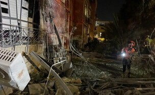 נפילה בראשון לציון (צילום: דוברות כבאות והצלה ראשל"צ)